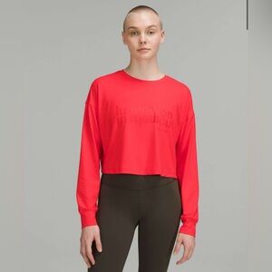 Lululemon Muscle Love Long Sleeve Shirt *Motif in Love Red